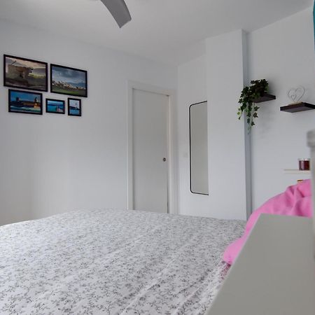 Complete Apartment In Tarifa Center Exteriör bild